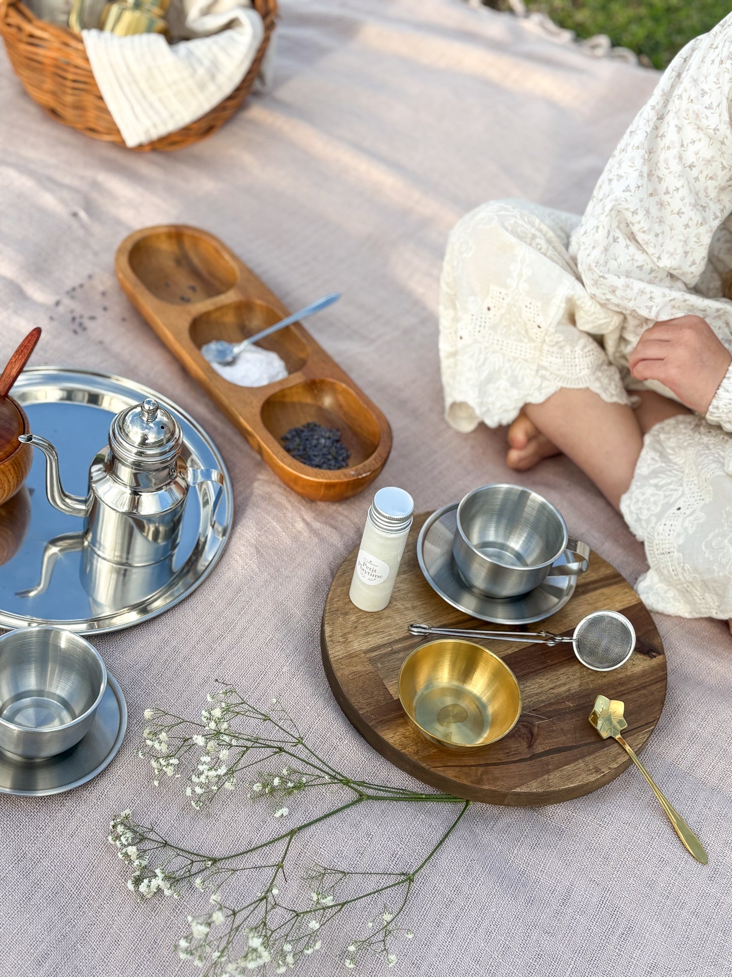 Botanical Tea Ritual Kit- Rest