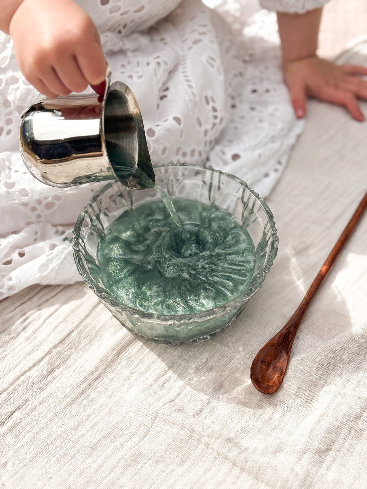 Sensory Powder- Frosted Fir