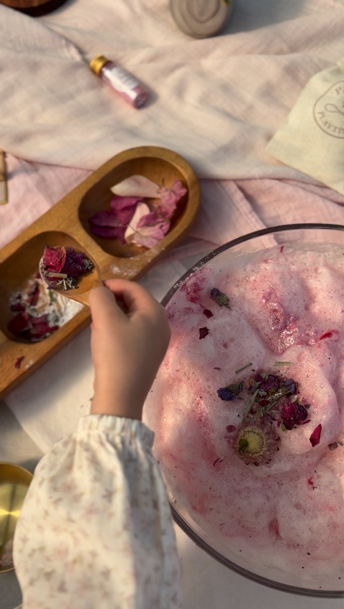 PP Foraged Botanicals (Wild Rose)
