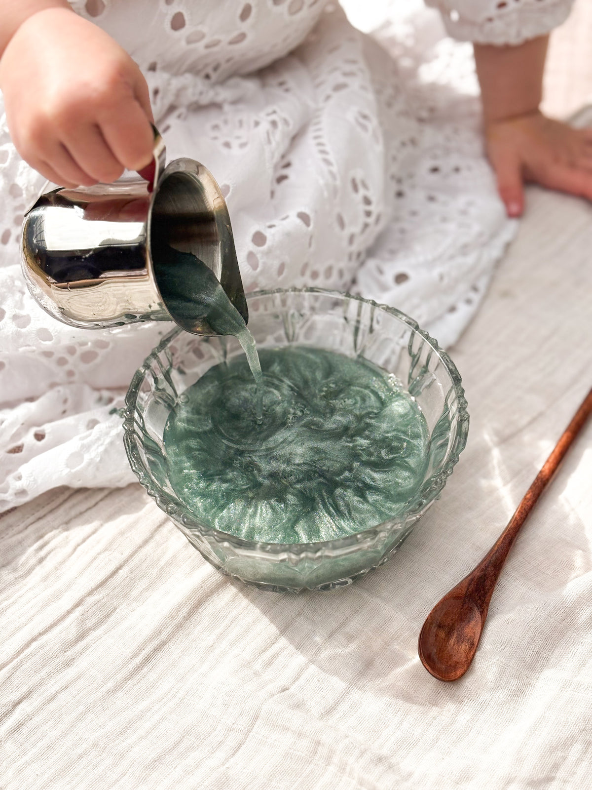 Sensory Powder- Frosted Fir
