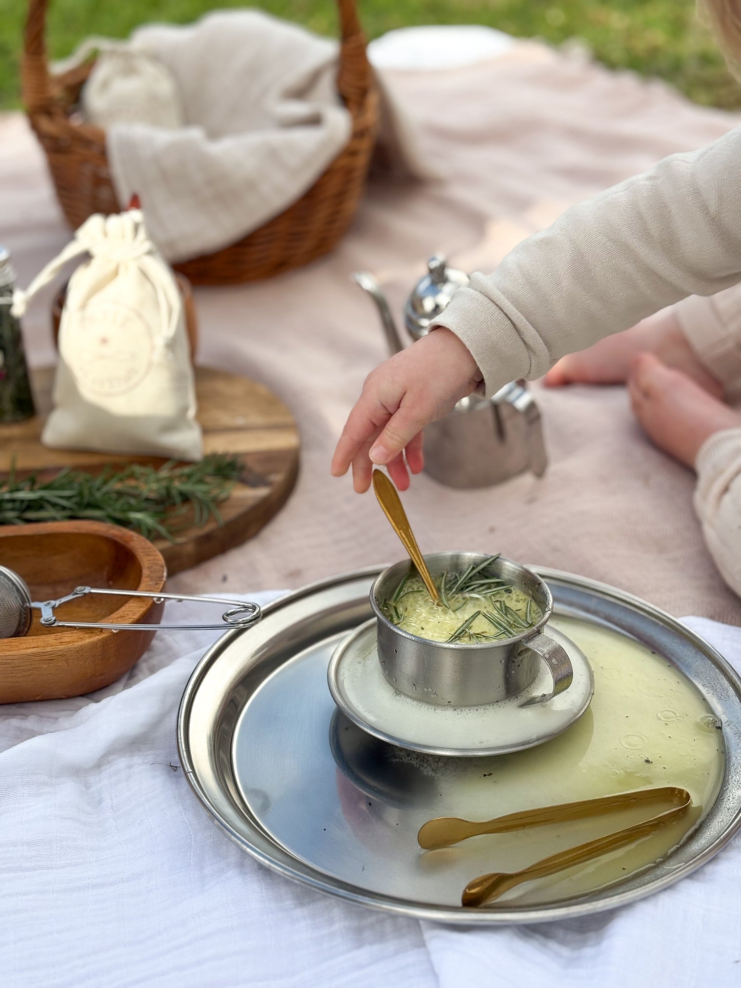 Botanical Tea Ritual Kit- Grounding